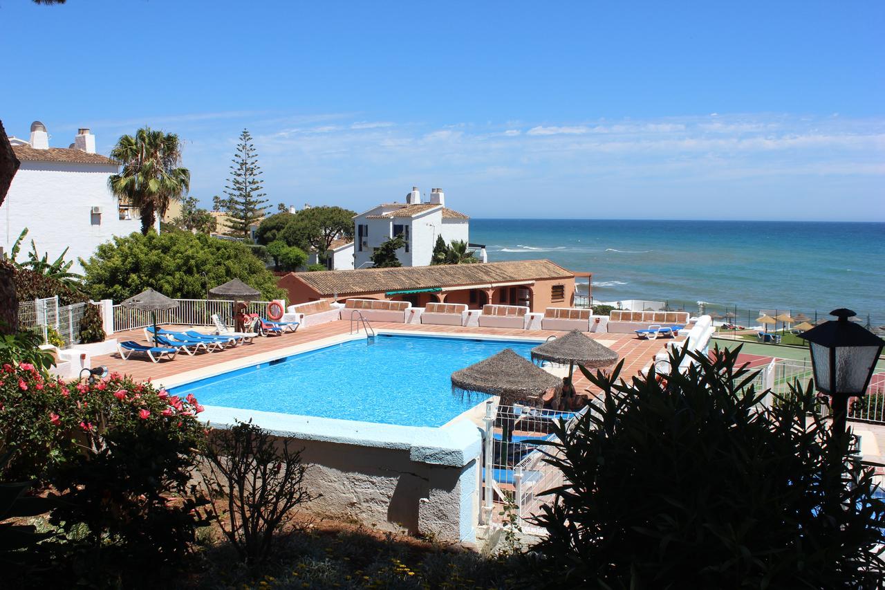 Mansion Alhamar - 2 Bedroom, Frontline Beach, Mountain Views, Full Size Pool, Tennis Courts, Close To Shops, On-Site Bar & Chiringuito Sitio de Calahonda Zewnętrze zdjęcie