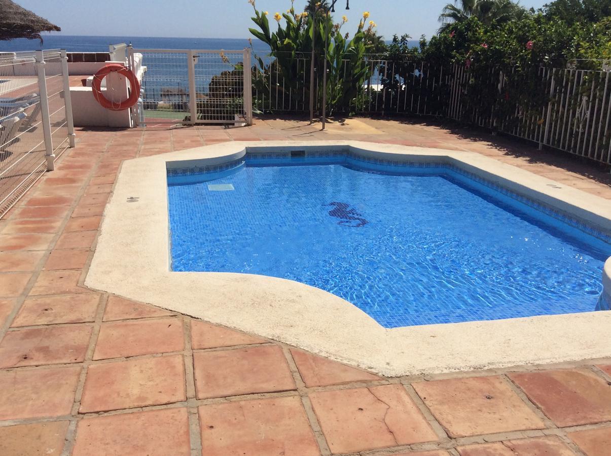 Mansion Alhamar - 2 Bedroom, Frontline Beach, Mountain Views, Full Size Pool, Tennis Courts, Close To Shops, On-Site Bar & Chiringuito Sitio de Calahonda Zewnętrze zdjęcie