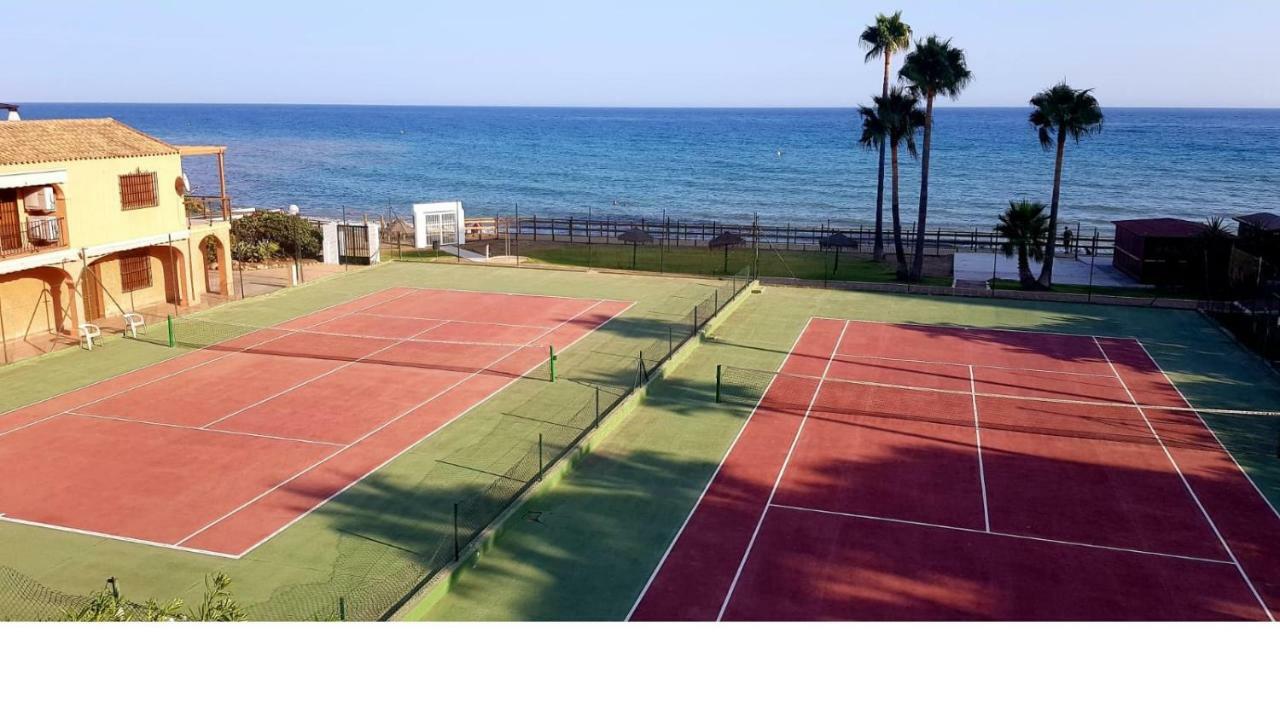Mansion Alhamar - 2 Bedroom, Frontline Beach, Mountain Views, Full Size Pool, Tennis Courts, Close To Shops, On-Site Bar & Chiringuito Sitio de Calahonda Zewnętrze zdjęcie